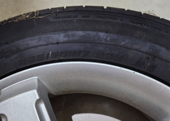 Jeep Cherokee Tire 225/60R17